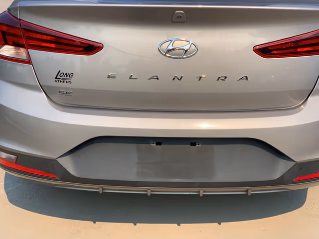 Hyundai Elantra - фото 4