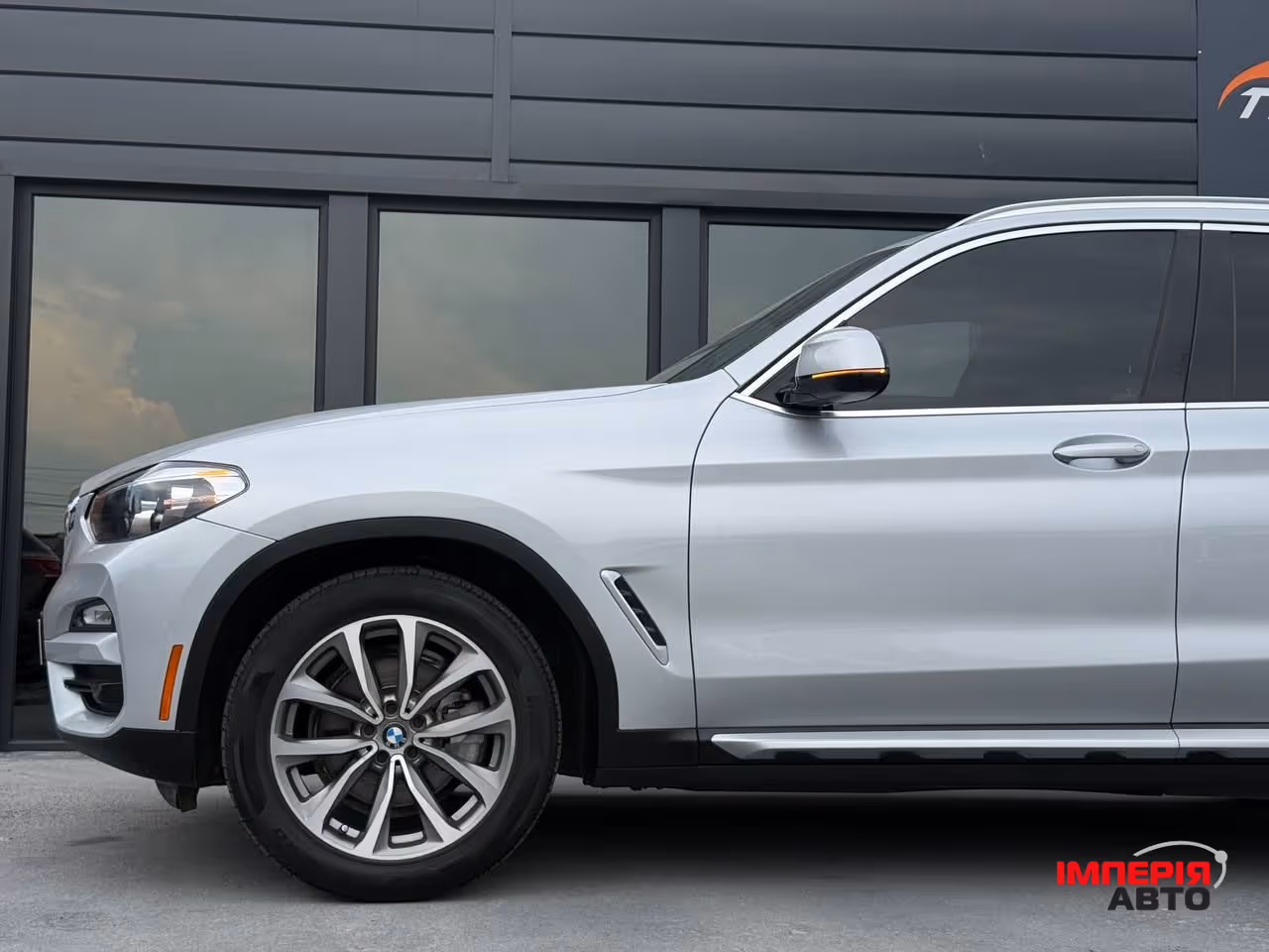 BMW X3 - фото 8
