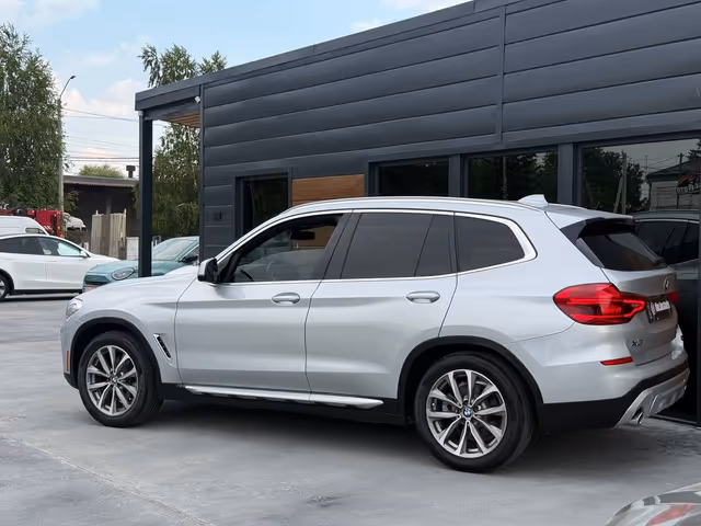 BMW X3 - фото 4