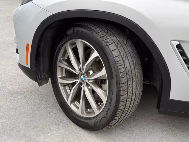 BMW X3 - фото 3