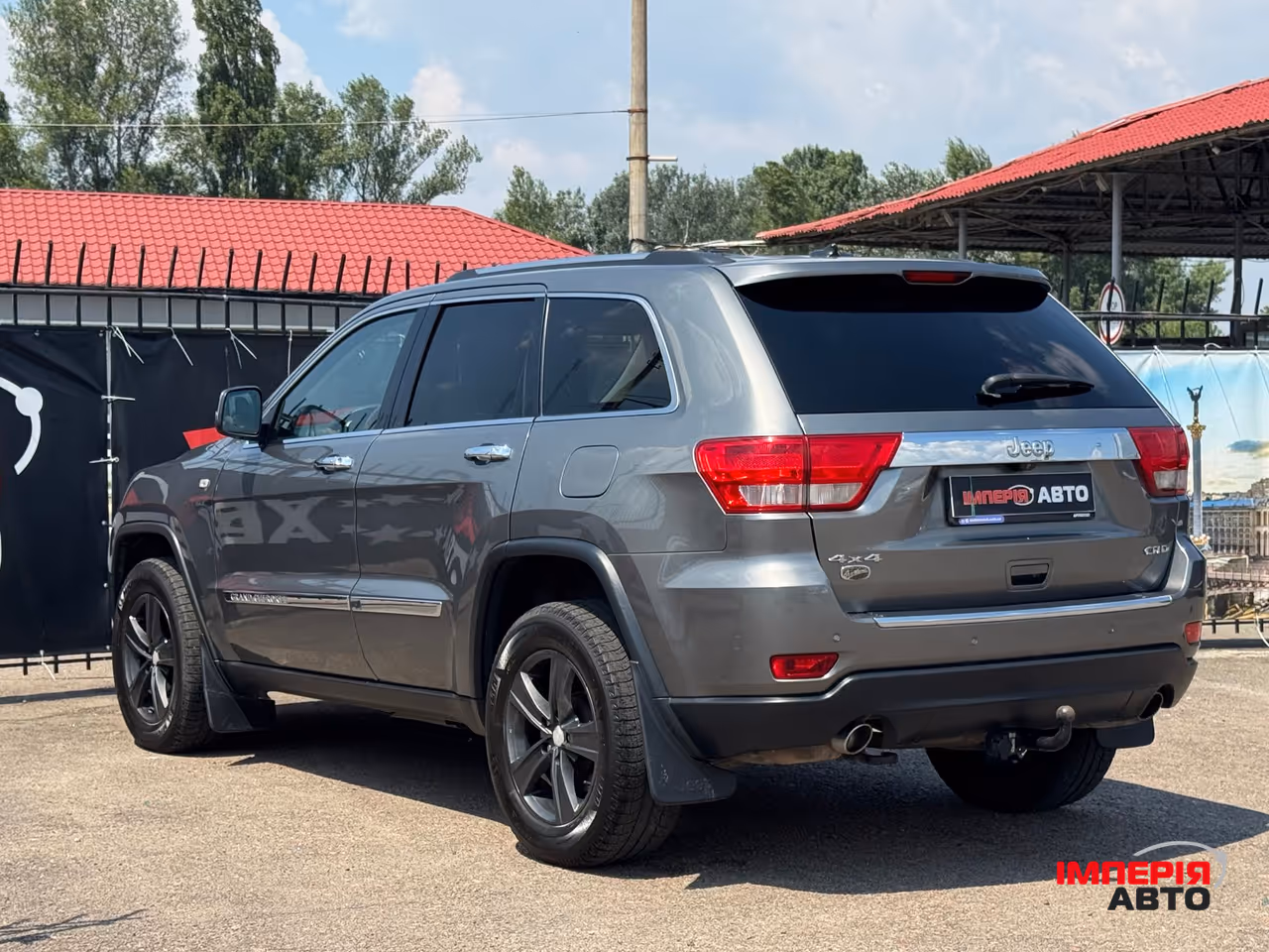 Jeep Grand Cherokee - фото 5