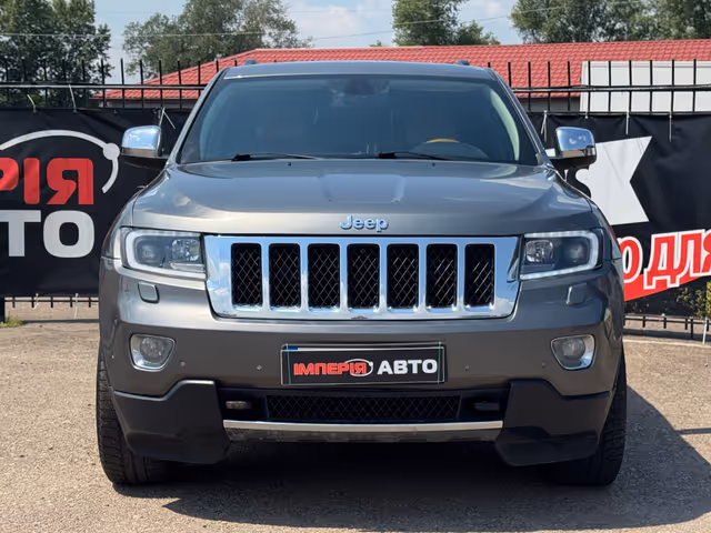 Jeep Grand Cherokee - фото 3