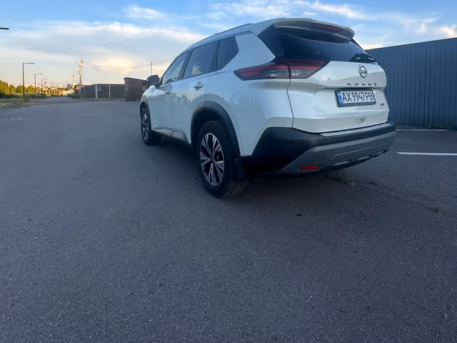 Nissan Rogue - фото 5