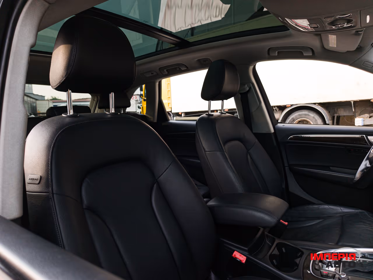 Audi Q5 - фото 25