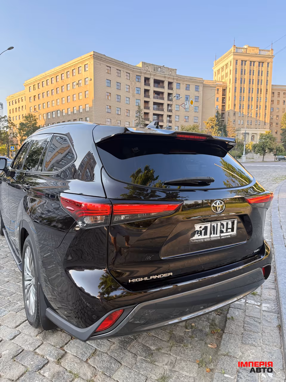 Toyota Highlander - фото 3