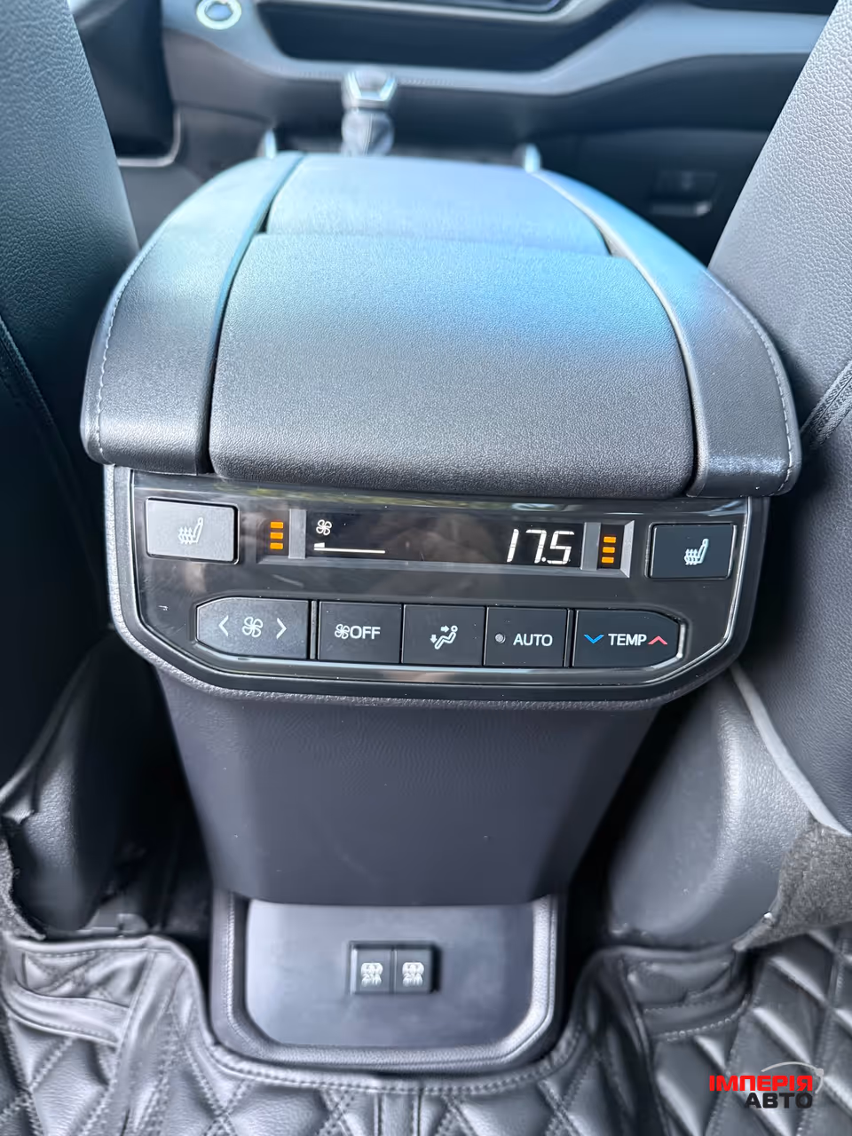 Toyota Highlander - фото 14