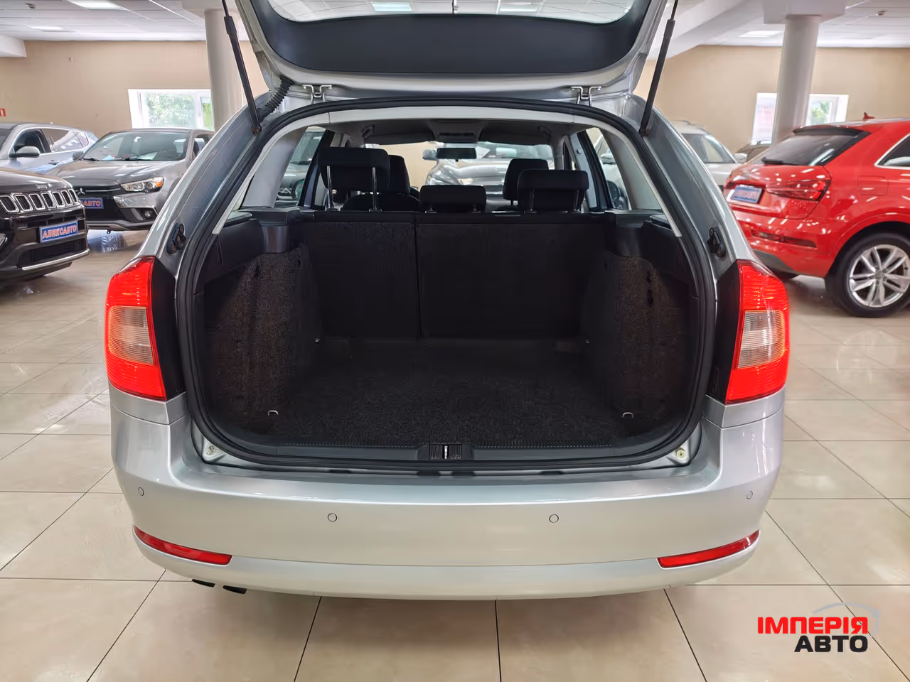 Skoda Octavia - фото 5