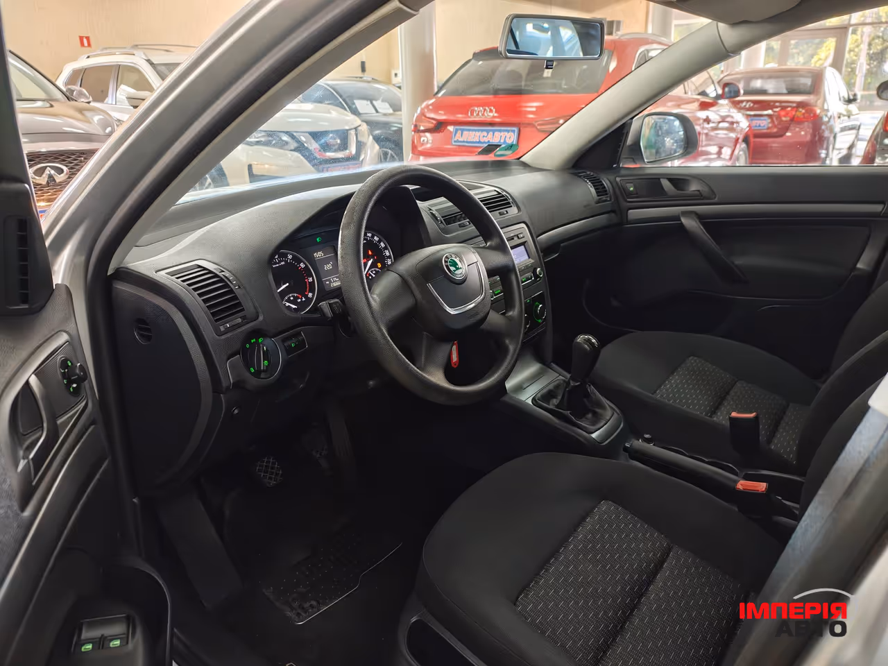 Skoda Octavia - фото 11