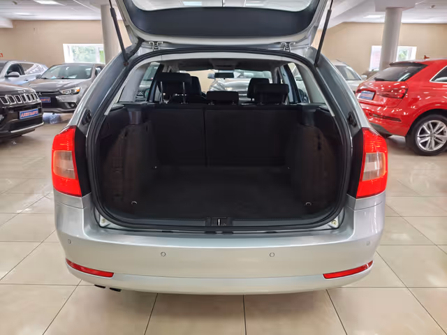 Skoda Octavia - фото 5