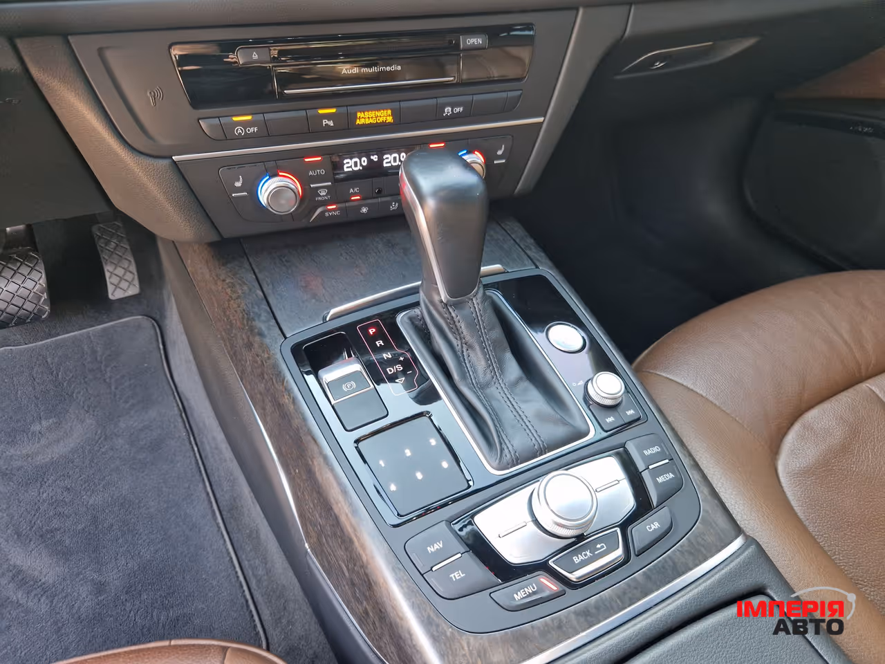 Audi A6 - фото 24