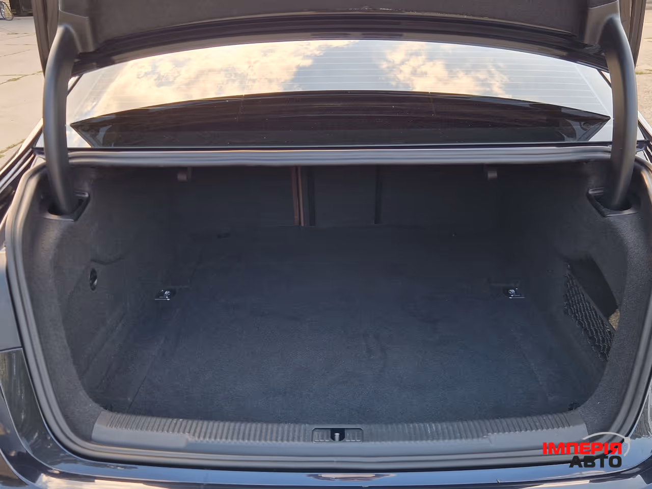 Audi A6 - фото 36