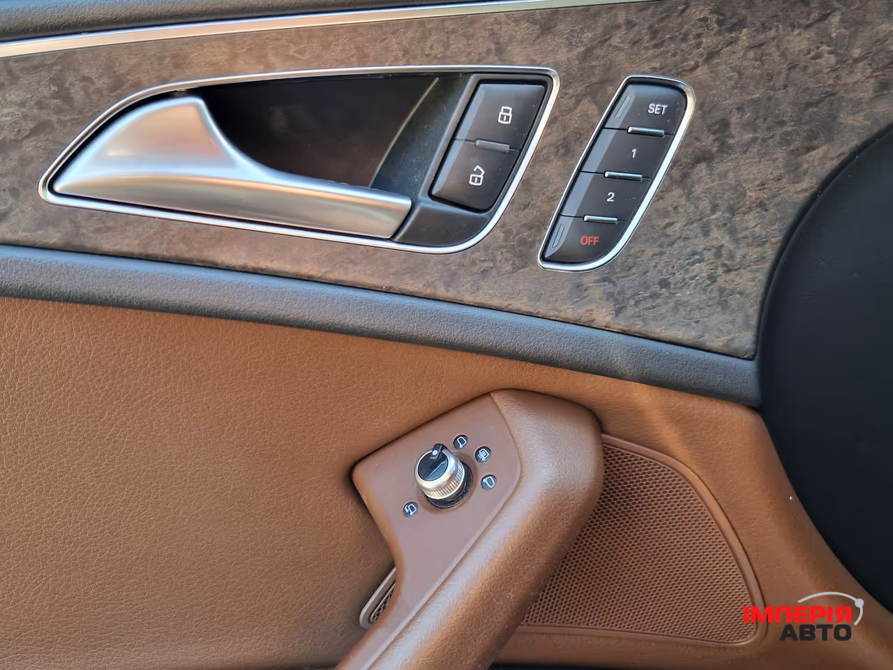 Audi A6 - фото 21