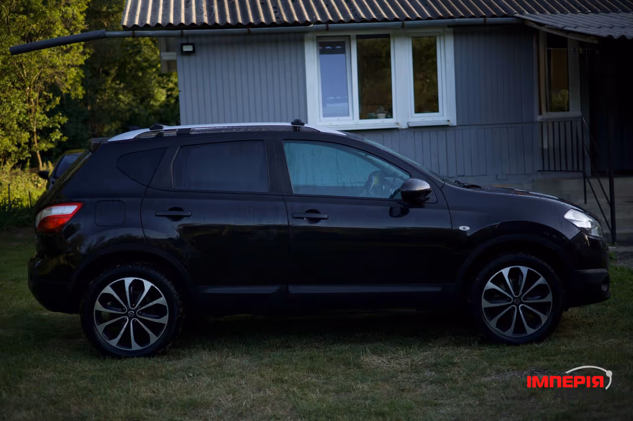 Nissan Qashqai - фото 6