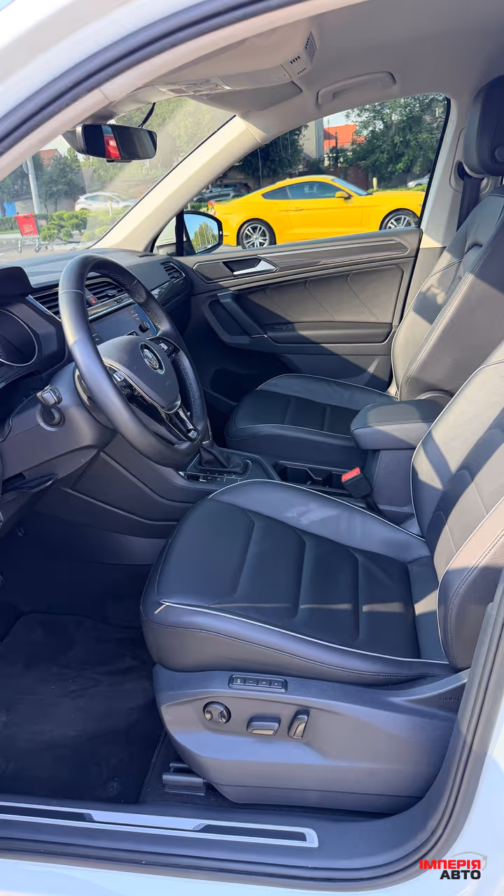Volkswagen Tiguan - фото 15