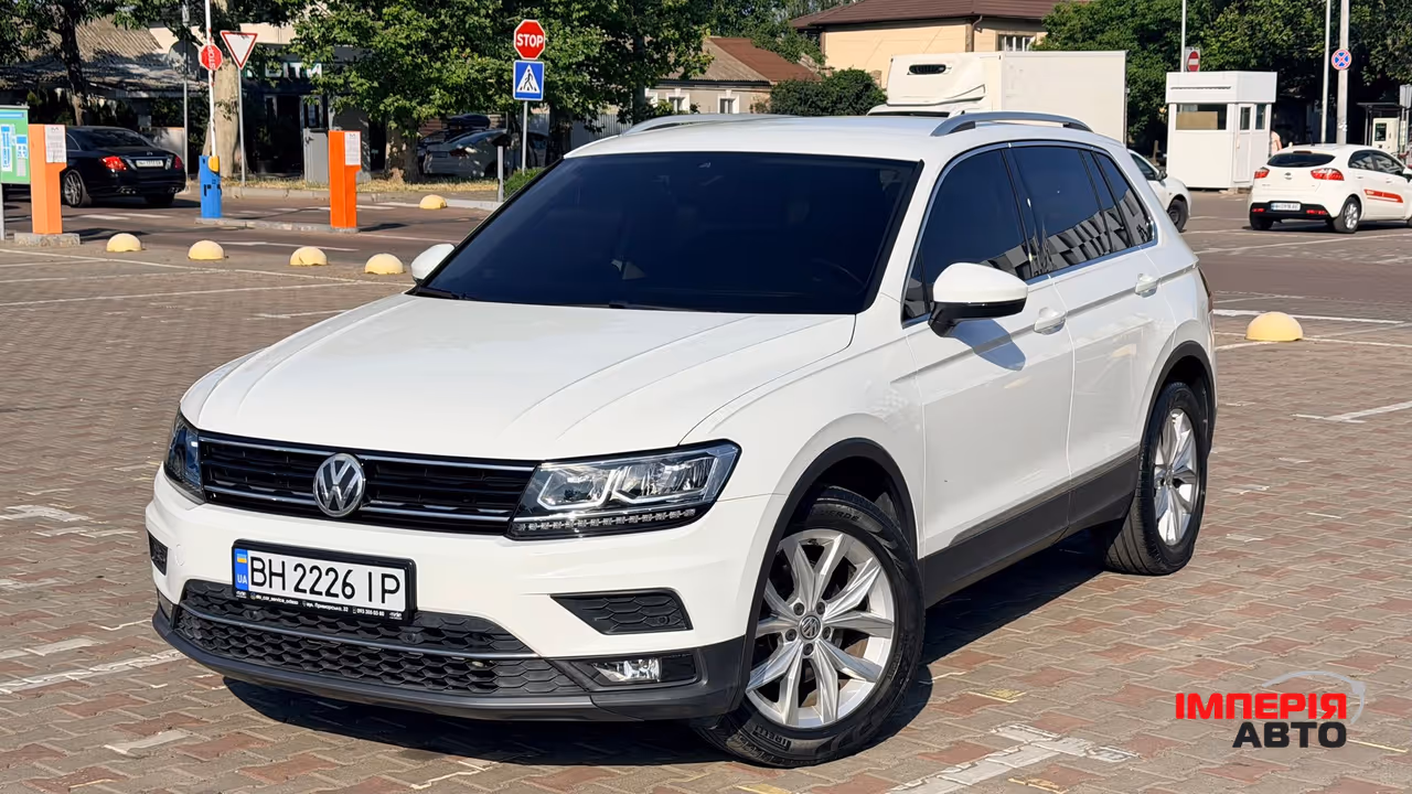 Volkswagen Tiguan - фото 5