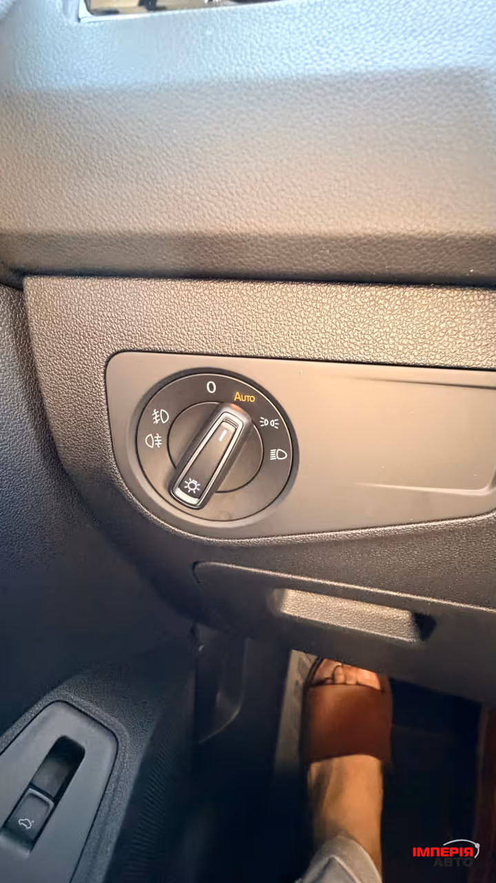 Volkswagen Tiguan - фото 29