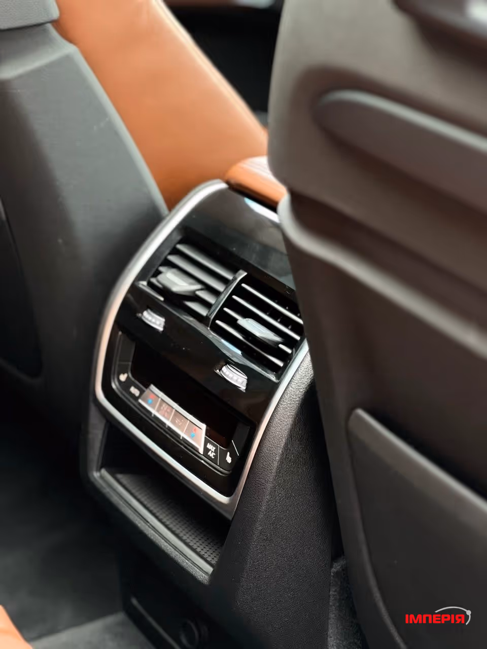BMW X5 - фото 18