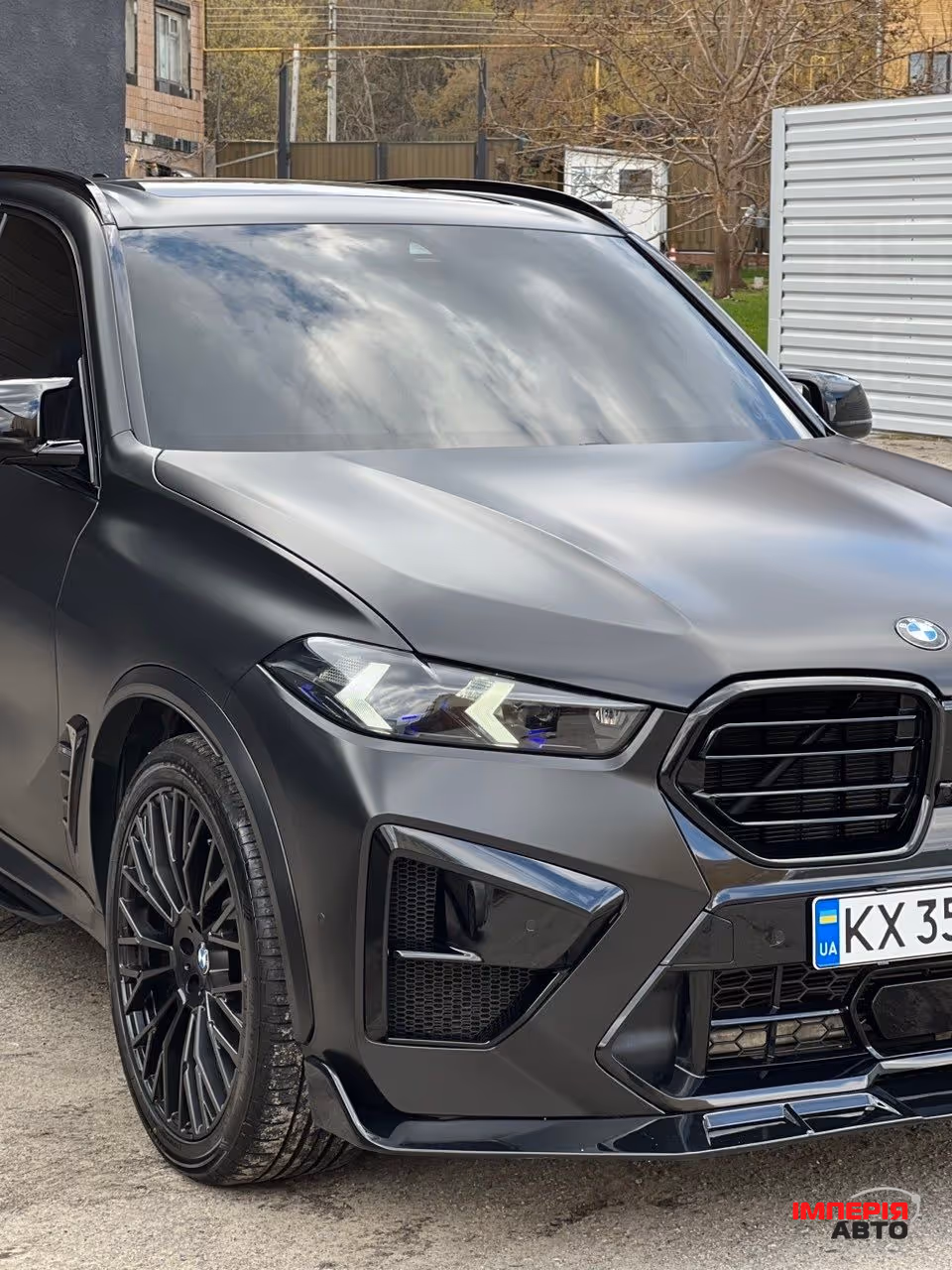 BMW X5 - фото 1