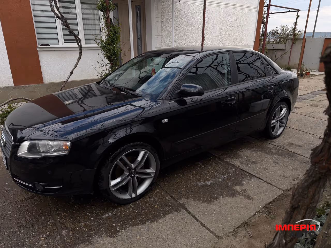 Audi A4 - фото 4