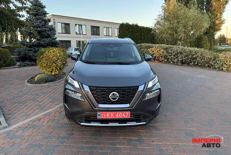 Nissan Rogue - фото 1