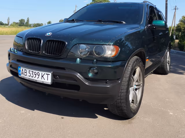 BMW X5 - фото 3
