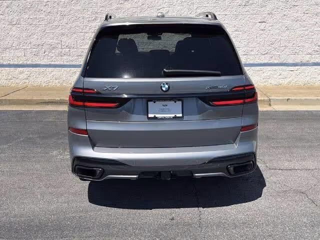 BMW X7 - фото 4