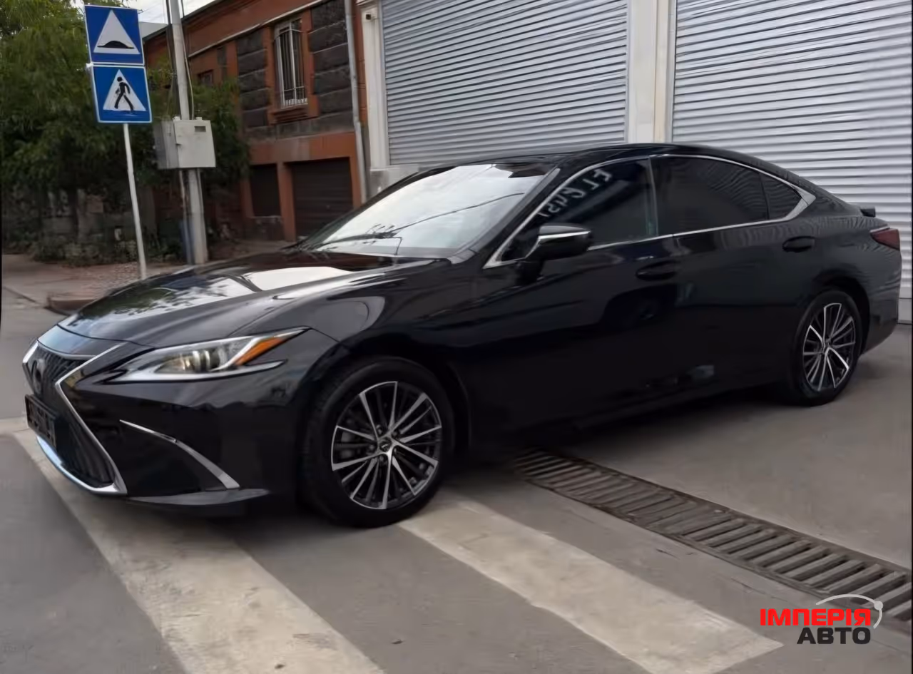 Lexus ES - фото 3