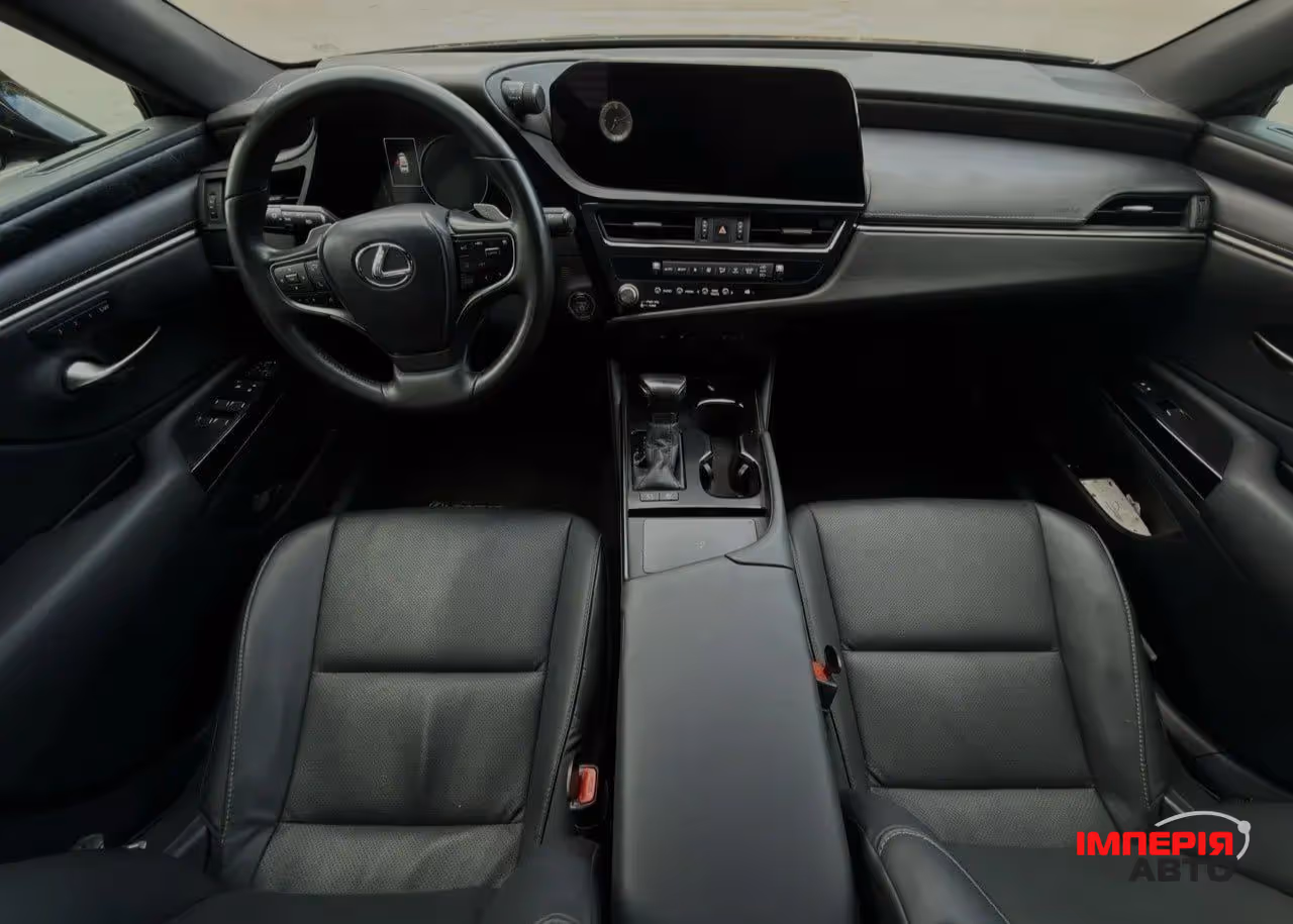 Lexus ES - фото 7
