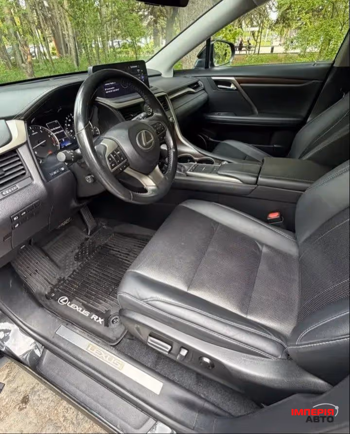 Lexus RX - фото 6