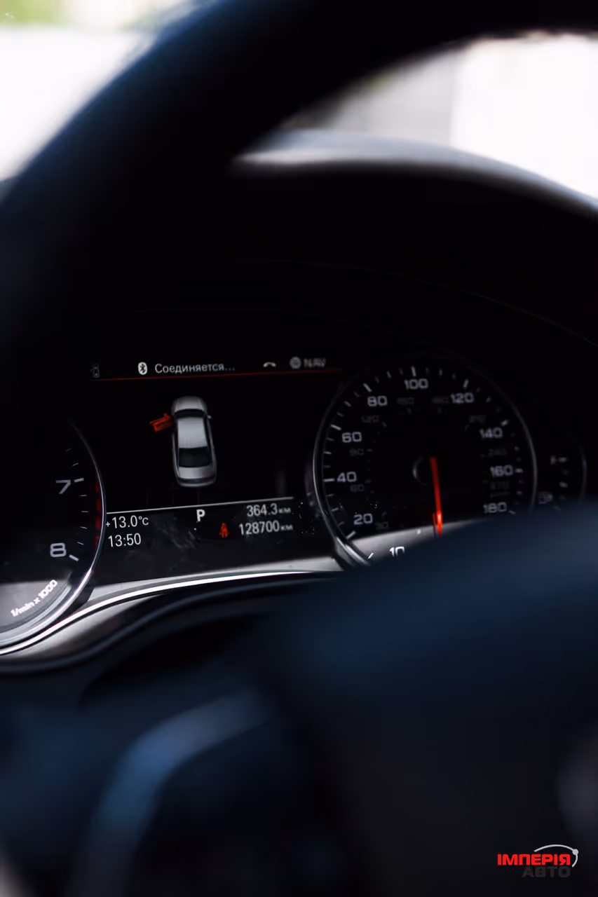 Audi A6 - фото 7