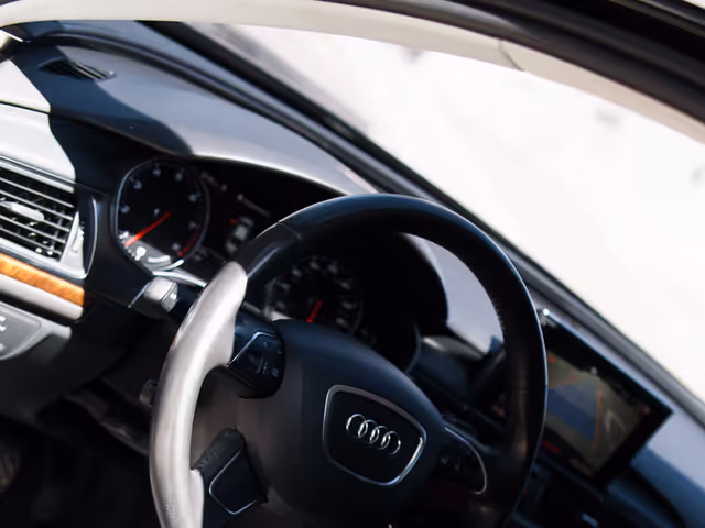 Audi A6 - фото 5