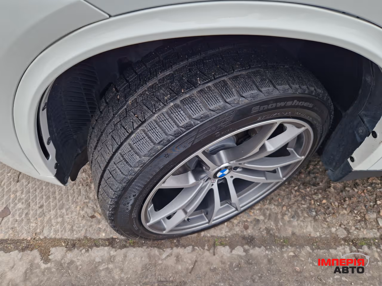 BMW X5 - фото 10