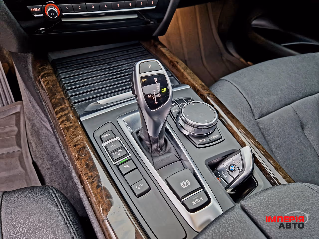 BMW X5 - фото 21