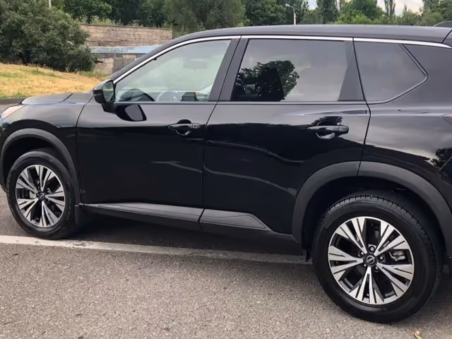 Nissan Rogue - фото 5