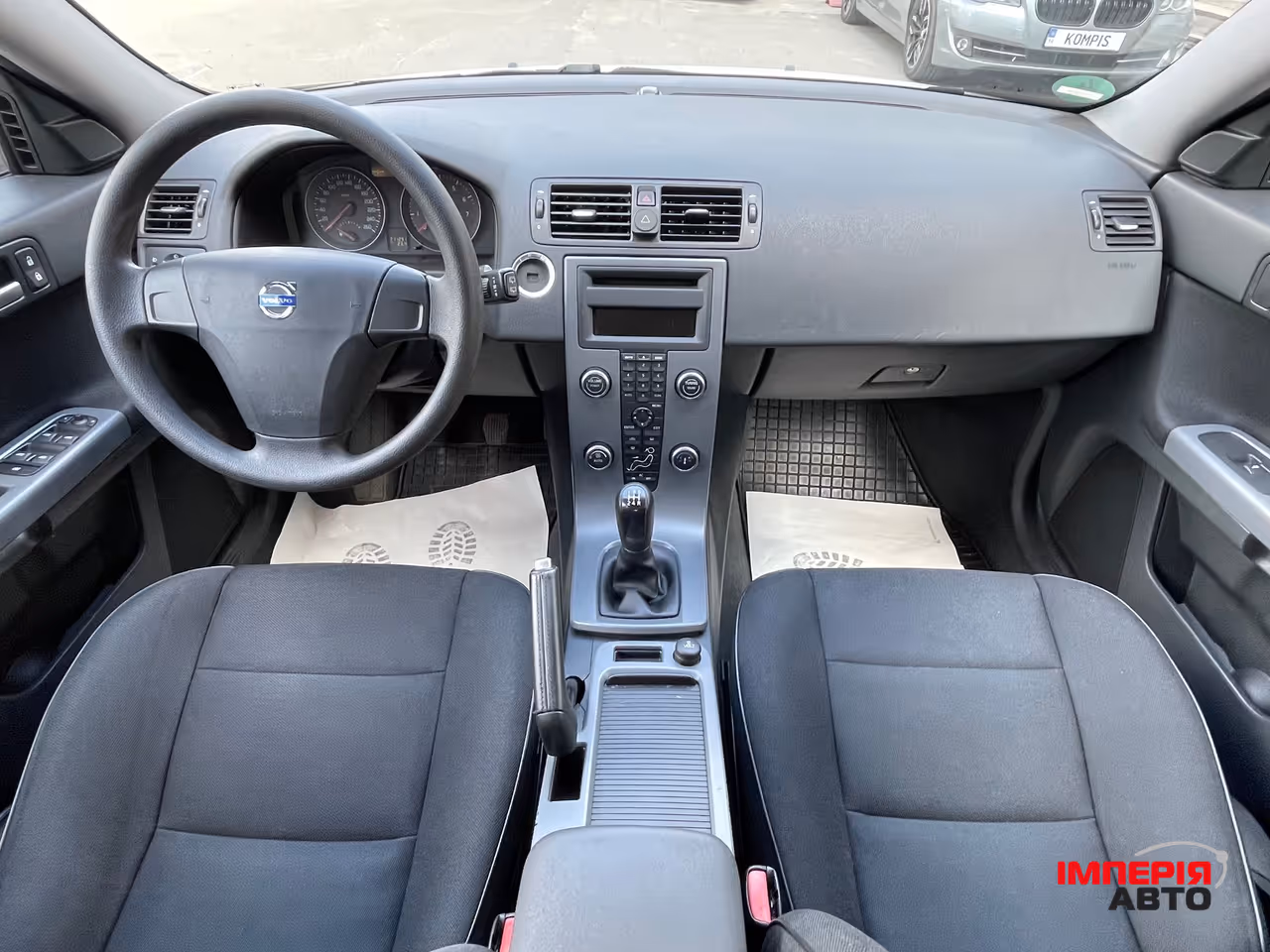 Volvo V50 - фото 3