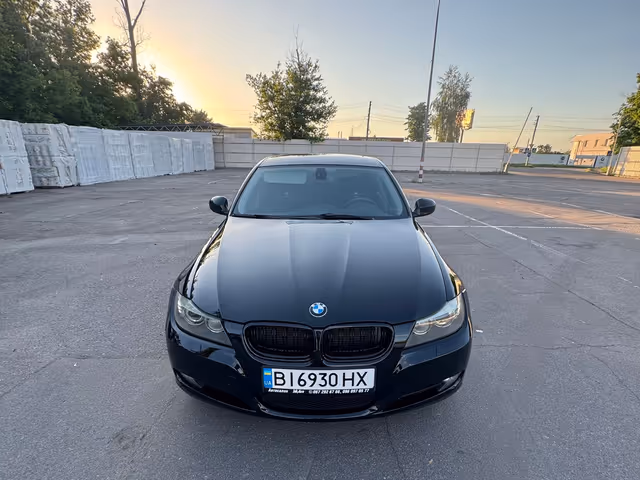 BMW 3 серії - фото 1