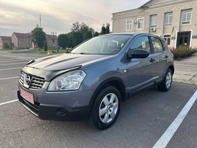 Nissan Qashqai - фото 1