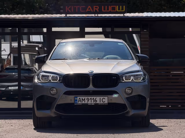 BMW X6 M - фото 1