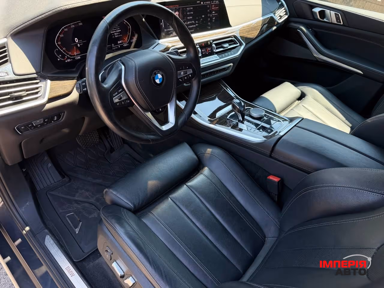 BMW X5 - фото 8