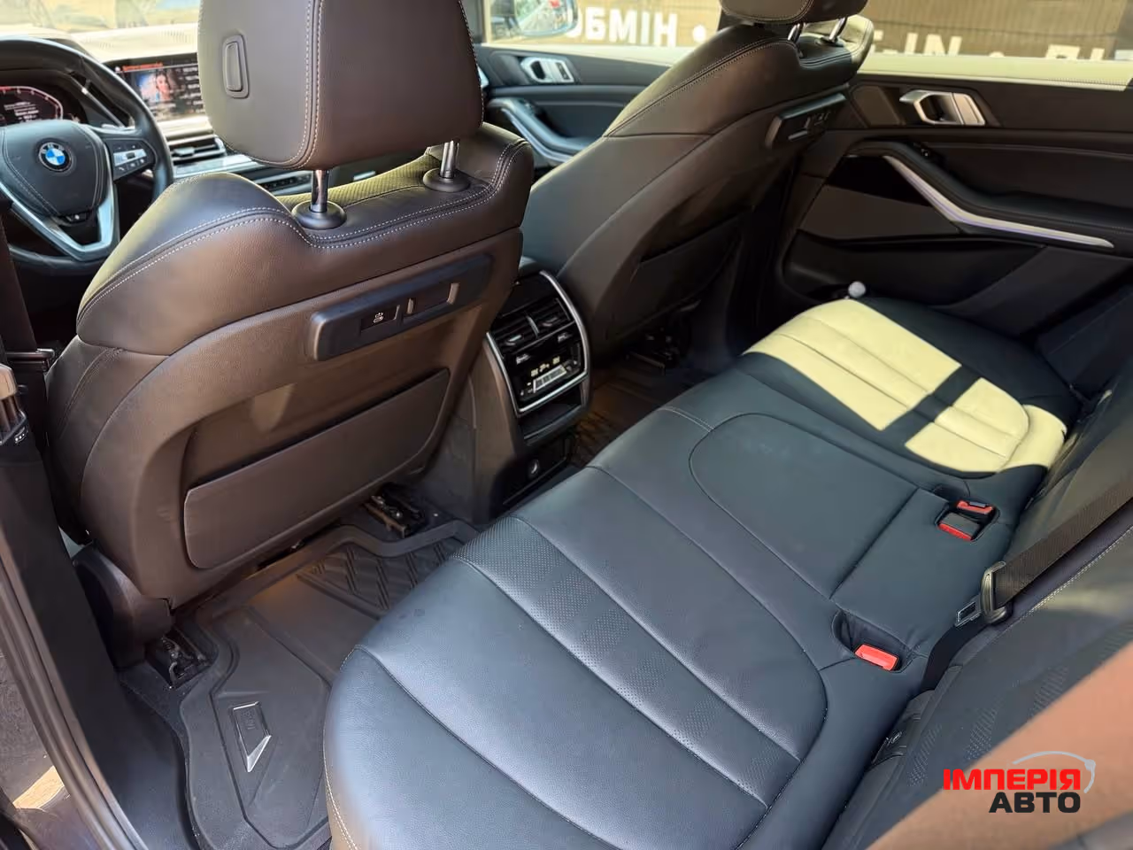 BMW X5 - фото 9