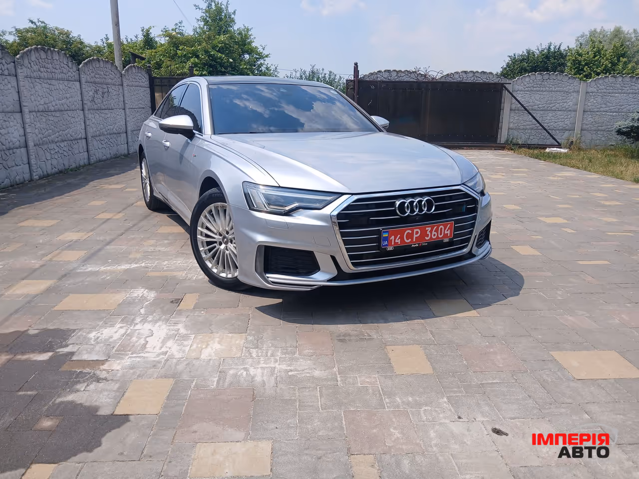 Audi A6 - фото 1