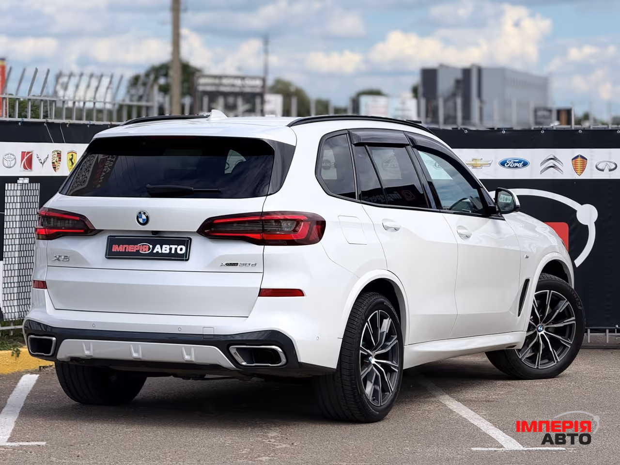 BMW X5 - фото 15