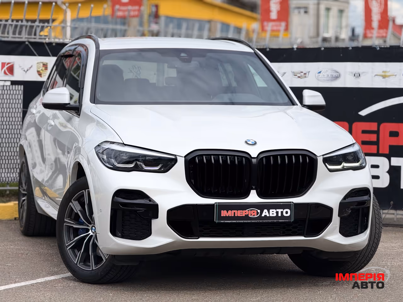 BMW X5 - фото 6