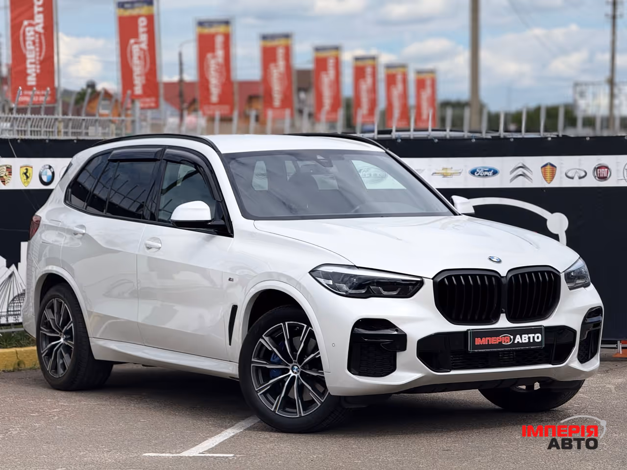 BMW X5 - фото 8
