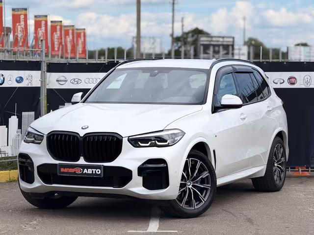 BMW X5 - фото 2