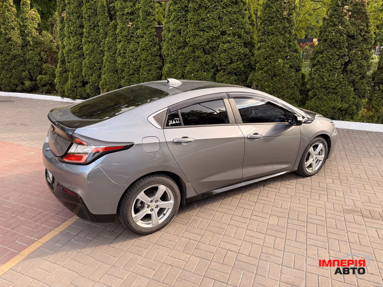 Chevrolet Volt - фото 16