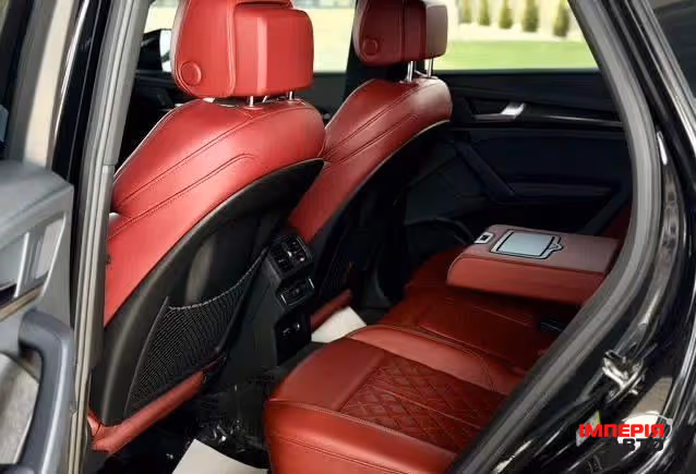 Audi SQ5 - фото 8