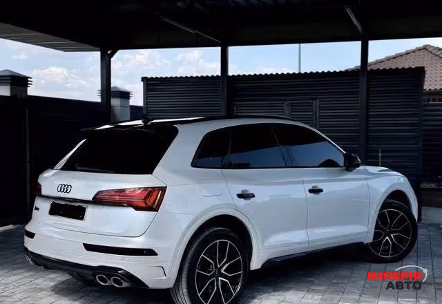 Audi SQ5 - фото 4