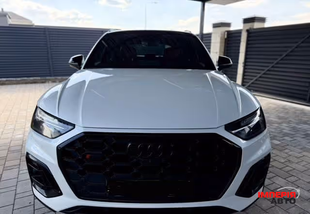 Audi SQ5 - фото 2