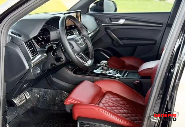 Audi SQ5 - фото 6
